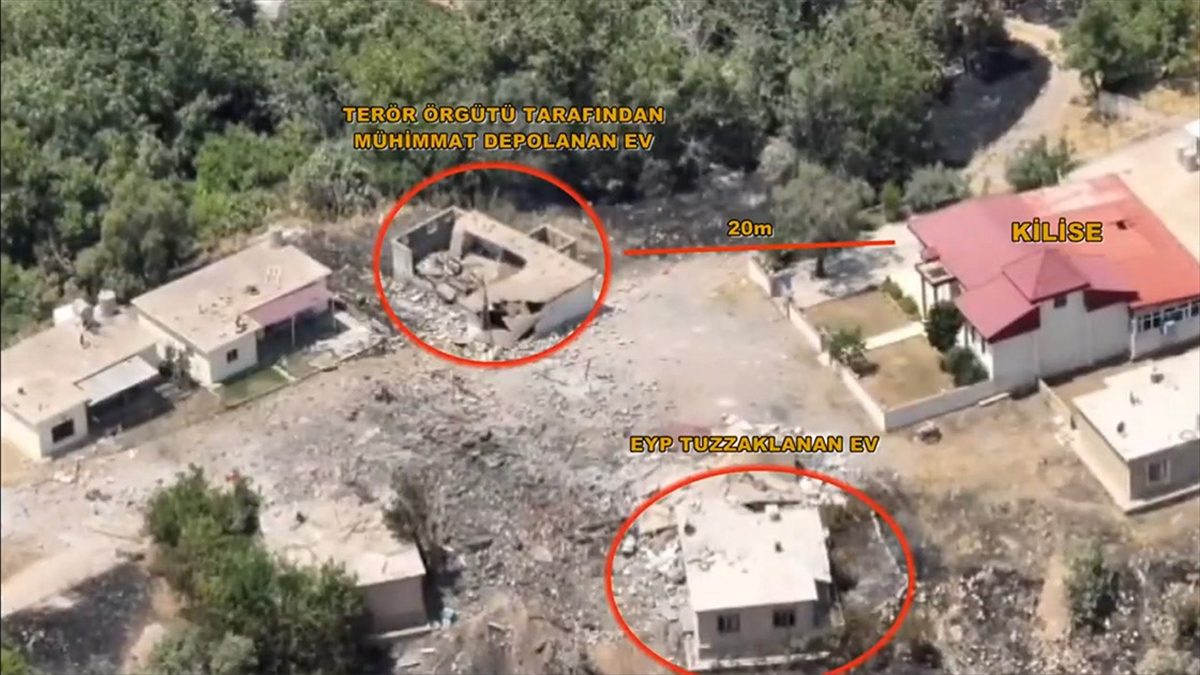 Milli Savunma Bakanlığı (MSB), PKK terör örgütünün Irak'ın kuzeyinde mühimmat