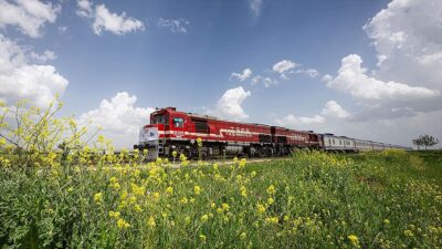 Ulaştırma ve Altyapı Bakanı Uraloğlu, "Bölge ekonomisini canlandırmaya katkı sağlayan