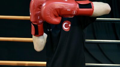 Macaristan'daki oyunlarda 15 altın, 13 gümüş, 24 bronz madalya alan