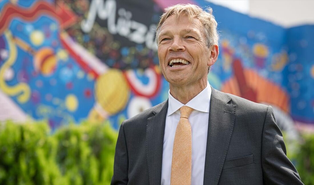 Hollanda'nın Ankara Büyükelçisi Joep Wijnands, ilişkilerin 100. yılı vesilesiyle yarın