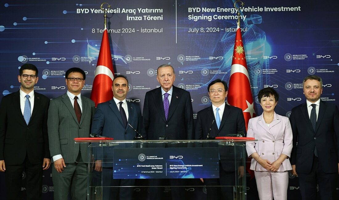 Dünya çapında hibritler de dahil olmak üzere geçen yıl yaklaşık