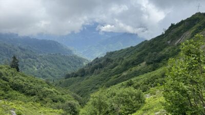 Türkiye'nin tek biyosfer rezerv alanı olma özelliğini taşıyan, zengin flora