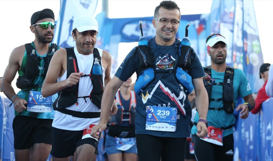 Uludağ Premium Ultra Trail Koşusu, 100 ve 66 kilometrelik yarışlarla