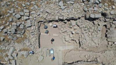 Harran Ören Yeri'nde yapılan kazı çalışmalarıyla gün yüzüne çıkarılan kilisenin,