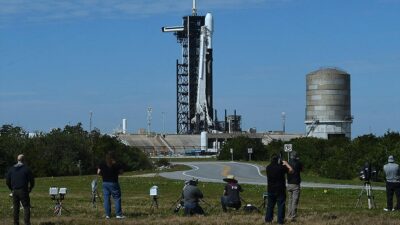 Uzun yıllar devletlerin kontrolünde yürütülen uzay çalışmalarında, yenilikçi teknolojileri ve