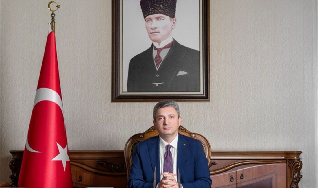 ANTALYA (AA) – Antalya Valisi Hulusi Şahin, "15 Temmuz Demokrasi