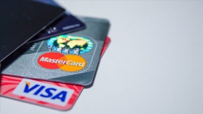 Visa ve Mastercard, Avrupa Birliği'nde (AB) diğer ülkelerin ödeme sistemlerini