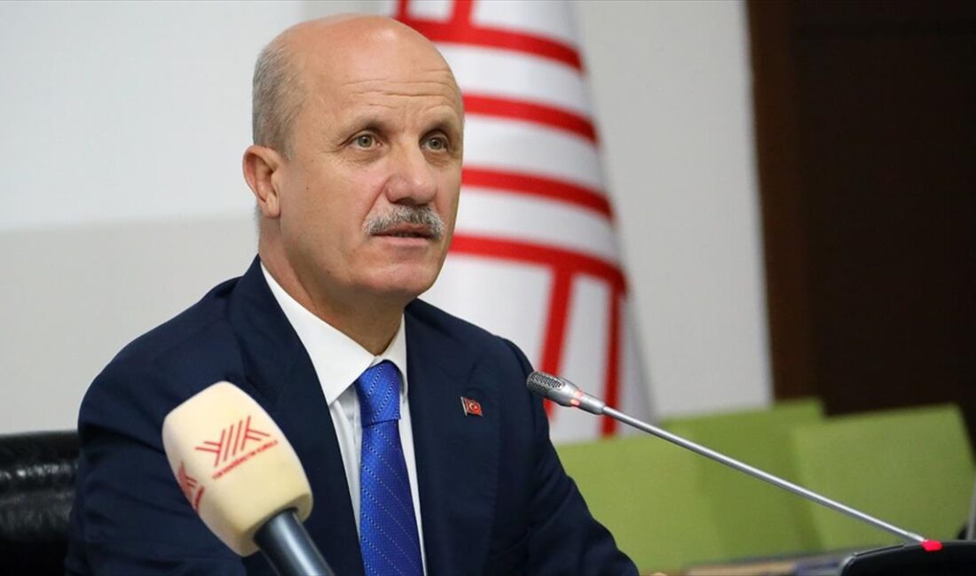 YÖK Başkanı Erol Özvar, "Önümüzdeki dönemden itibaren tüm devlet üniversitelerindeki