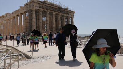 Yunanistan’da 10 gündür devam eden çöl sıcaklarının 21 Temmuz Pazar