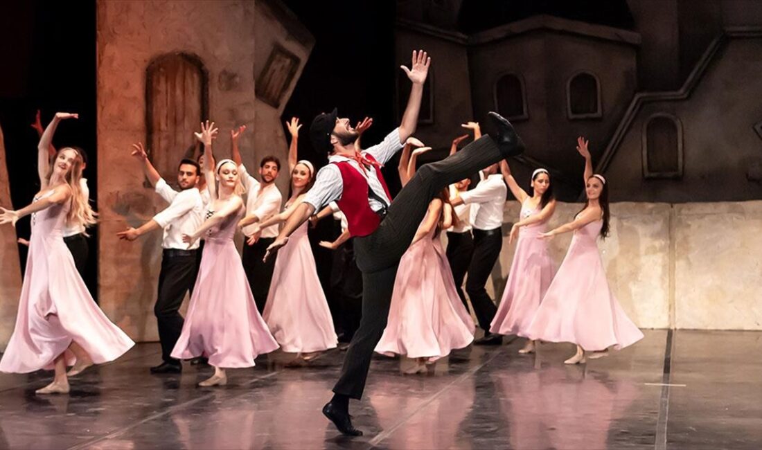 21. Uluslararası Bodrum Bale Festivali, "Zorba" balesiyle sona erdi.