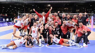 A Milli Kadın Voleybol Takımı, Paris 2024 Olimpiyat Oyunları'nın yarı