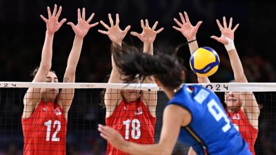 A Milli Kadın Voleybol Takımı, Paris 2024 Olimpiyat Oyunları yarı