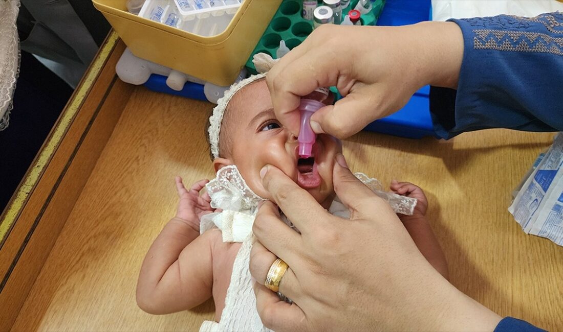 Avrupa Birliği (AB), Gazze'deki tüm çocukların çocuk felci virüsüne karşı