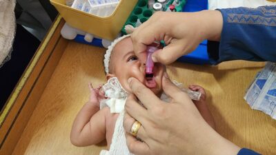 Avrupa Birliği (AB), Gazze'deki tüm çocukların çocuk felci virüsüne karşı