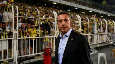 Fenerbahçe Kulübü, Sofyan Amrabat'ı kadrosuna katarak başkan Ali Koç ve