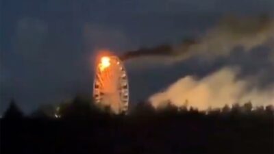 Almanya'nın Leipzig kentinde düzenlenen müzik festivalinde yer alan bir dönme