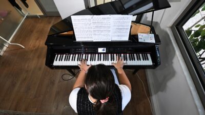 ANTALYA (AA) – AYŞE YILDIZ – Antalya’da 12 yaşındaki piyanist