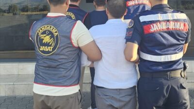 ANTALYA (AA) – Antalya’da 2 hükümlü yakalandı. Antalya’nın Döşemealtı ilçesinde