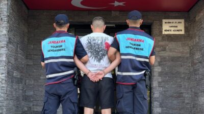ANTALYA (AA) – Antalya'nın Manavgat ilçesinde düzenlenen operasyonda, "kasten öldürme"