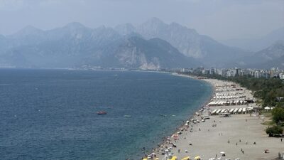 ANTALYA (AA) – Meteoroloji 4. B&ouml;lge M&uuml;d&uuml;rl&uuml;ğ&uuml; B&ouml;lge Tahmin ve
