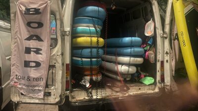 ANTALYA (AA) – Antalya'da izinsiz kürek sörfü kiralayan yabancı uyruklu