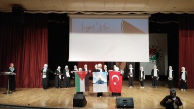 ANTALYA (AA) – Antalya’da Turgut Reis Camisi Kur’an kursu mezuniyet