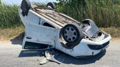 ANTALYA (AA) – Antalya’da takla atan otomobilin sürücüsü yara almadan
