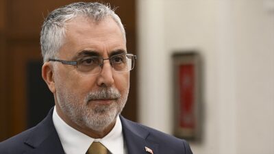 Çalışma ve Sosyal Güvenlik Bakanı Vedat Işıkhan, belediyelerin SGK borcuna