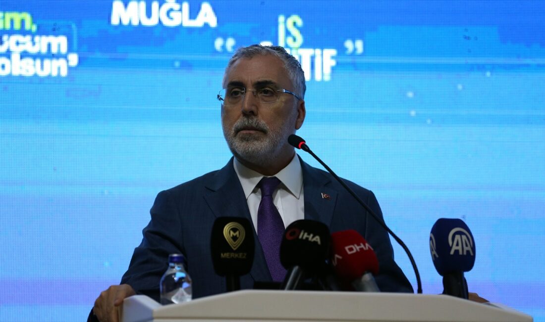 MUĞLA (AA) – Çalışma ve Sosyal Güvenlik Bakanı Vedat Işıkhan,