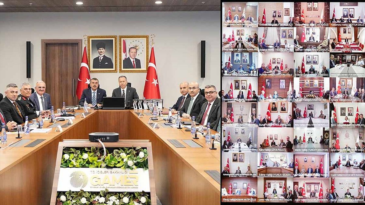 Milli Eğitim Bakanı Yusuf Tekin, 81 ilin valileri ve milli