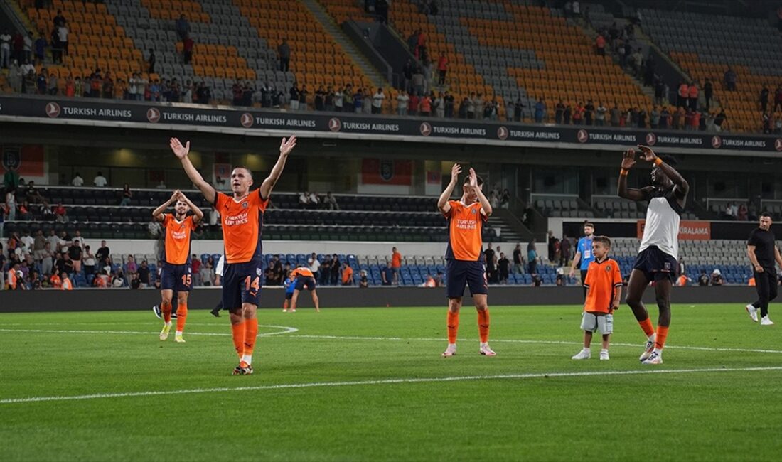 RAMS Başakşehir, Trendyol Süper Lig'in ikinci haftasında yarın sahasında Corendon