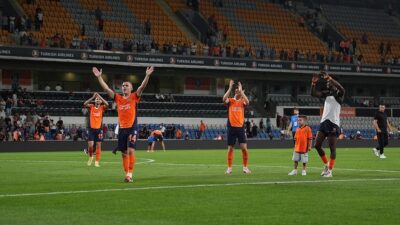 RAMS Başakşehir, Trendyol Süper Lig'in ikinci haftasında yarın sahasında Corendon