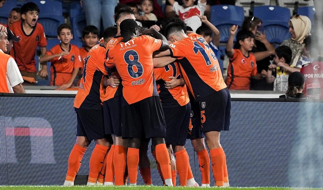 UEFA Konferans Ligi play-off turunda Başakşehir, 0-0 berabere kaldığı maçın