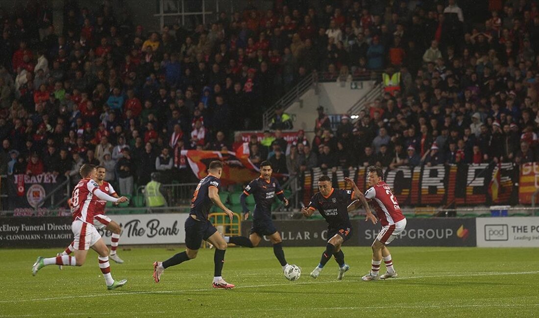 RAMS Başakşehir, UEFA Konferans Ligi play-off turu ilk maçında deplasmanda