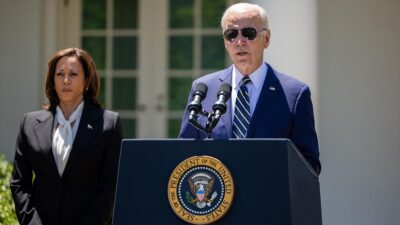 ABD Başkanı Joe Biden ile Başkan Yardımcısı Kamala Harris, Orta