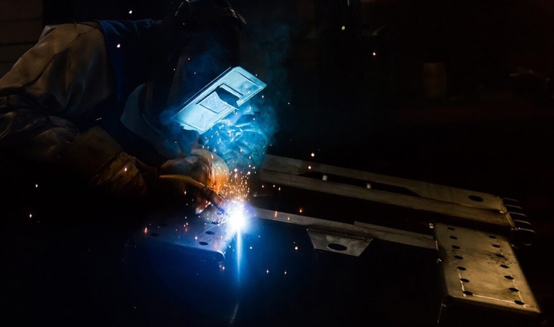 Asya Piyasaları Uzmanı Süleyman Mete Özbalaban, "Sektörün krize girmesi için