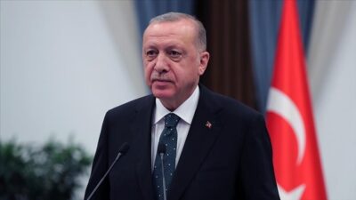 Cumhurbaşkanı Recep Tayyip Erdoğan, sosyal medyadaki ifadeleri nedeniyle CHP İzmir