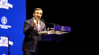 Cumhurbaşkanı Yardımcısı Cevdet Yılmaz, "Türkiye Yüzyılı'nı, doğusuyla, batısıyla, kuzeyiyle, güneyiyle
