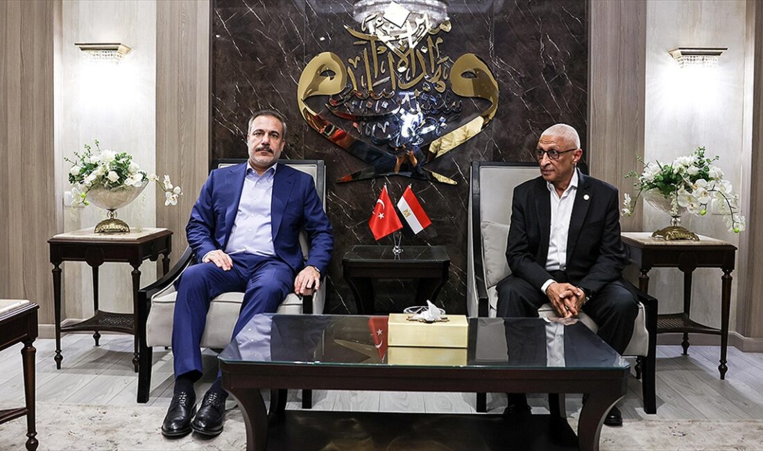 Dışişleri Bakanı Hakan Fidan, Mısır'da Kuzey Sina Valisi Tümgeneral Khaled