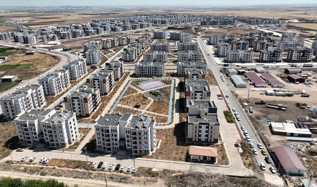 Çevre, Şehircilik ve İklim Değişikliği Bakanı Kurum, Kahramanmaraş merkezli 6