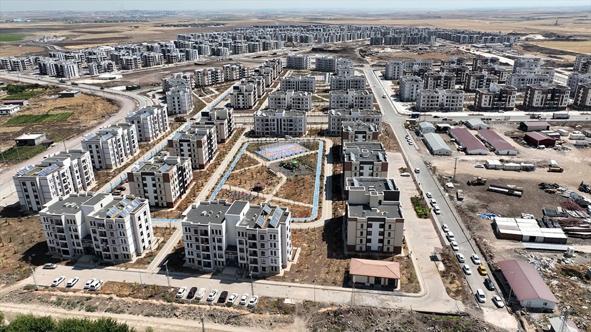 Çevre, Şehircilik ve İklim Değişikliği Bakanı Kurum, Kahramanmaraş merkezli 6