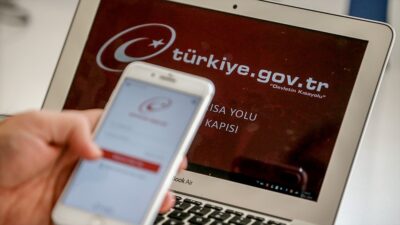 Her geçen gün içeriği ve kalitesi gelişen e-Devlet Kapısı'nda kullanıcı