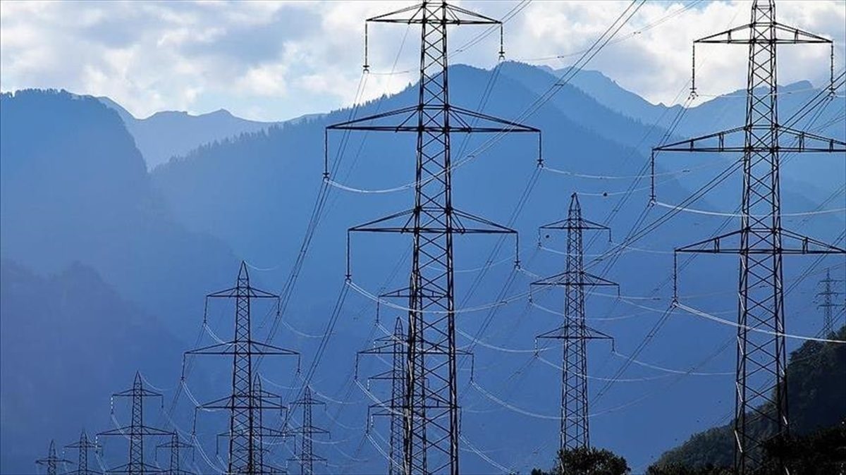 Türkiye'nin lisanslı elektrik üretimi haziranda geçen yılın aynı ayına göre