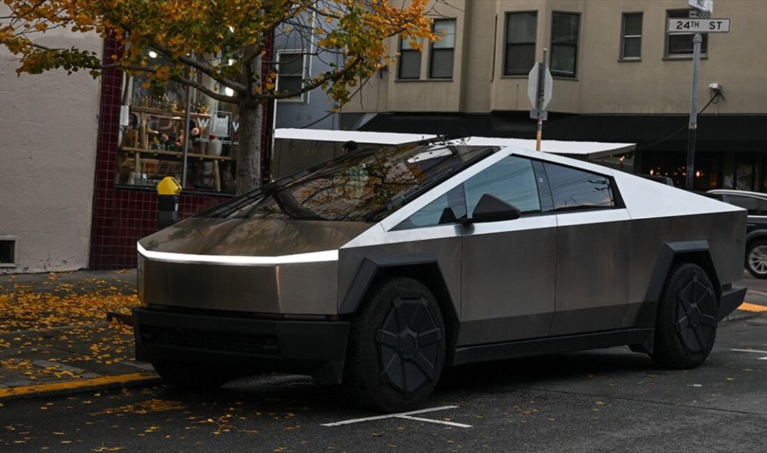 Amerikalı elektrikli araç üreticisi Tesla'nın sahibi Elon Musk, Rusya Federasyonu'na