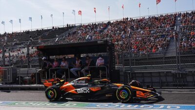Formula 1 Dünya Şampiyonası'nda sezonun 15. etabı Hollanda Grand Prix'sine