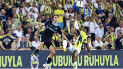 Trendyol Süper Lig'in ilk haftasında Adana Demirspor'u konuk eden Fenerbahçe,