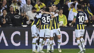 İSTANBUL (AA) – Sarı-lacivertliler, Beşiktaş ve Galatasaray gibi ligde b&uuml;t&uuml;n