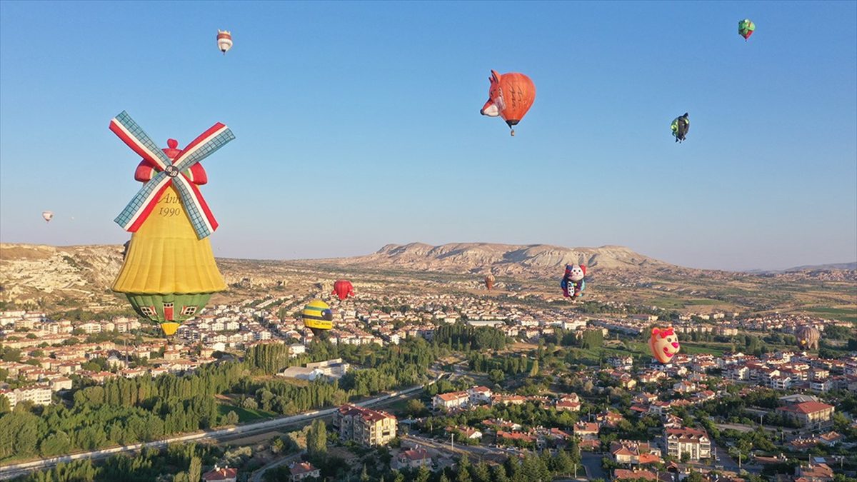 Kültür ve Turizm Bakanlığınca düzenlenen "Nevşehir Kültür Yolu Festivali"ne Türkiye'nin