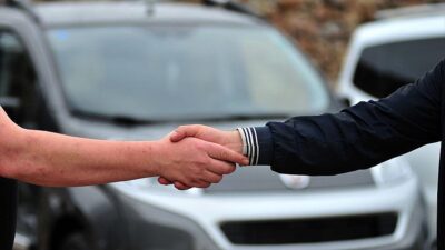 Ticaret Bakanlığının yeni düzenlemesiyle ikinci el araç satışlarında dolandırıcılığın önüne