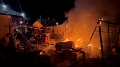 İsrail ordusu, abluka altındaki Gazze Şeridi'nin orta kesiminde yer alan